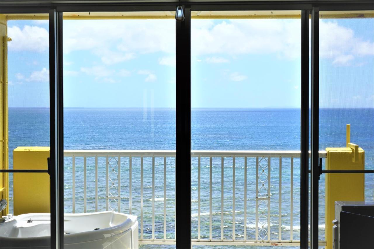 Okinawa Ocean Front Ξενοδοχείο Chatan Εξωτερικό φωτογραφία